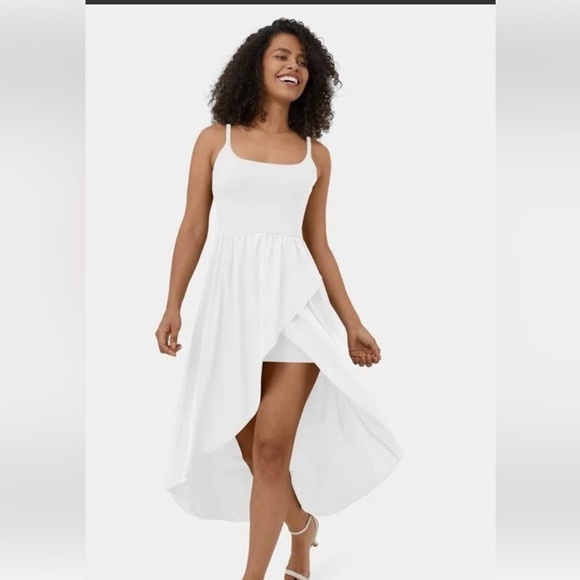 HALARA Dresses & Skirts - NWT HALARA  Breezeful set S
Shorts have side pocket 
Built in bra  comfy